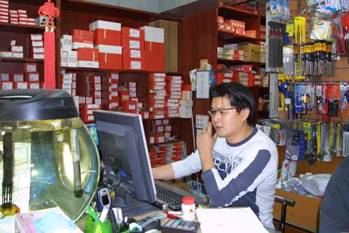 巴黎19区华人区印象:麻雀虽小,五脏俱全