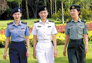 设计师详解07式军服