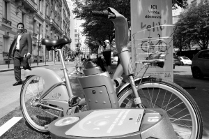 5天后巴黎变身单车之城