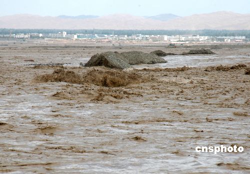 新疆 火洲 吐鲁番鄯善县遭遇六十年不遇特大洪