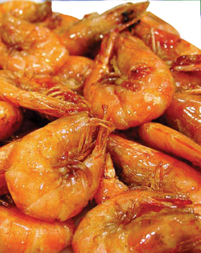 科威特人吃虾不留渣