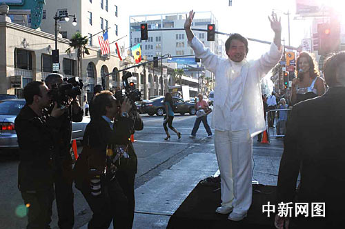 成龙主演大片《尖峰时刻3》在好莱坞首映(组图