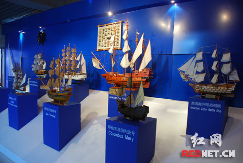 ����ý���ൺ�У������˶�������ʾ���˸�����