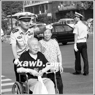 �ųǽ�ͨ����һ�ڡ�(ͼ)