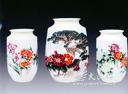 为庆祝党的十七大将胜利召开 景市制作《人民