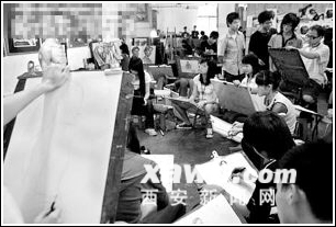 人体模特的双重人生(图)