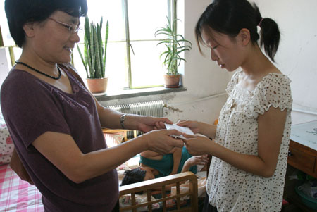 我省城乡低保惠及210万人