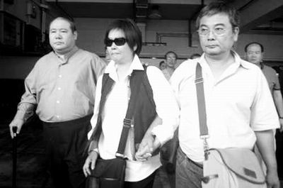台最大黑帮帮主将包机大葬 "竹联帮"将发动500人机场迎灵台拟部署1000