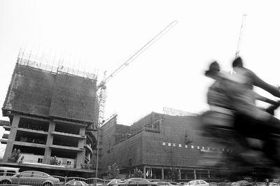 郑州近四成税收来自房产建筑业为平抑房价 住