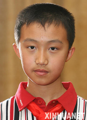 验中学分校少先队员王思萌