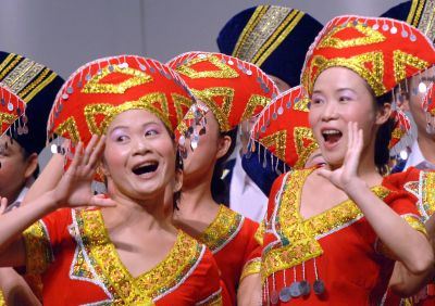 农民合唱队在广东中山竞歌