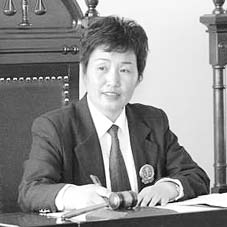 走近十七大政法和法律界代表