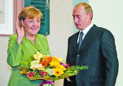 里姆林宫领导人60多年来首访伊朗普京暗杀阴