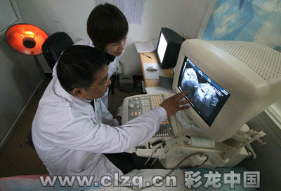 23岁<em>少女</em>先天性<em>阴道</em>闭锁 瞒男友再植生殖器(<em>图</em>