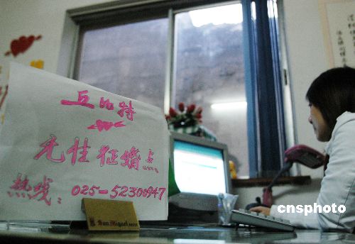 无性婚姻进退两难 为何有人呆在活死人墓?