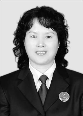 陈少英(女) 广东省中山市市区检察院副检察长