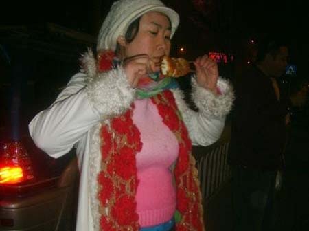 <em>芙蓉姐姐</em>怀孕了?