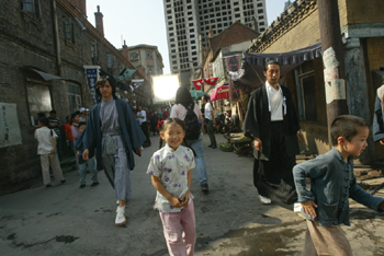 片场老大连变成旅游新景点(图)