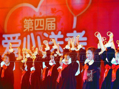 ���Ľ찮���Ϳ������ư���֮ҹ������������԰��������