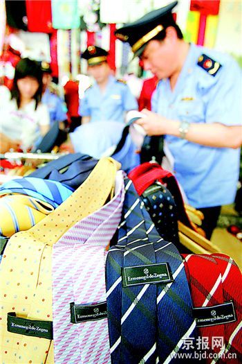 名牌领带十元一条(图)
