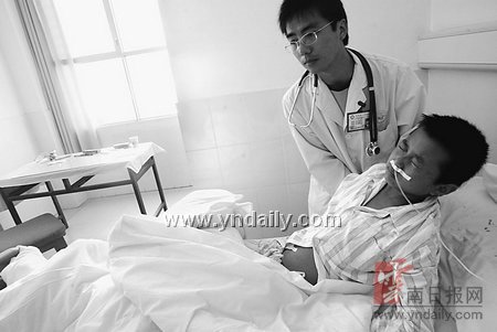 宜良少年初考前得急性阑尾炎 手术后病房变成考场
