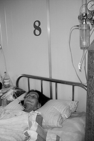 77岁老人被医院输入冰冻血液生命垂危(图)