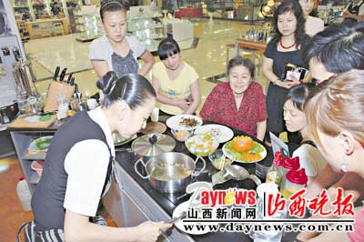 找一口帅气的锅谈一场美食恋爱(图)