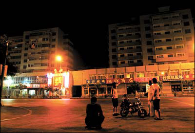 沈阳 鬼楼 灵异事件多 好奇者纷纷探险