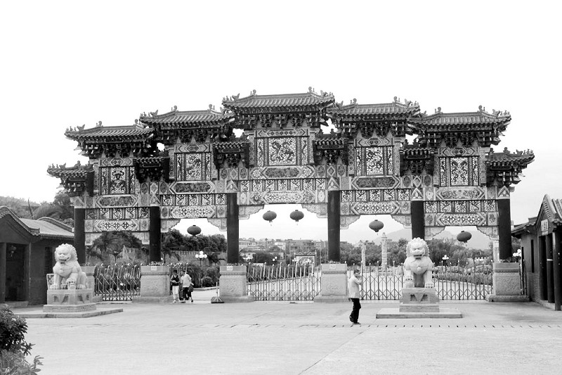 景点特色:青礁慈济宫位于厦门海沧台商投资区