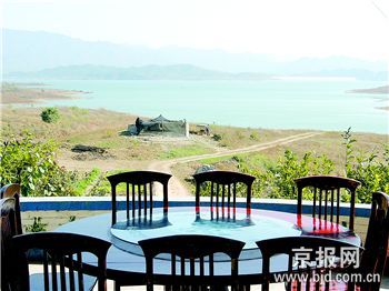 密云水库内湖边 无名饭馆 经营十年