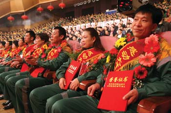 美丽的心灵崇高的荣誉城市美容师登台受褒奖(