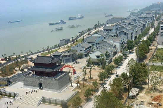 图文:岳阳楼景区传统风貌街景观工程主体建筑