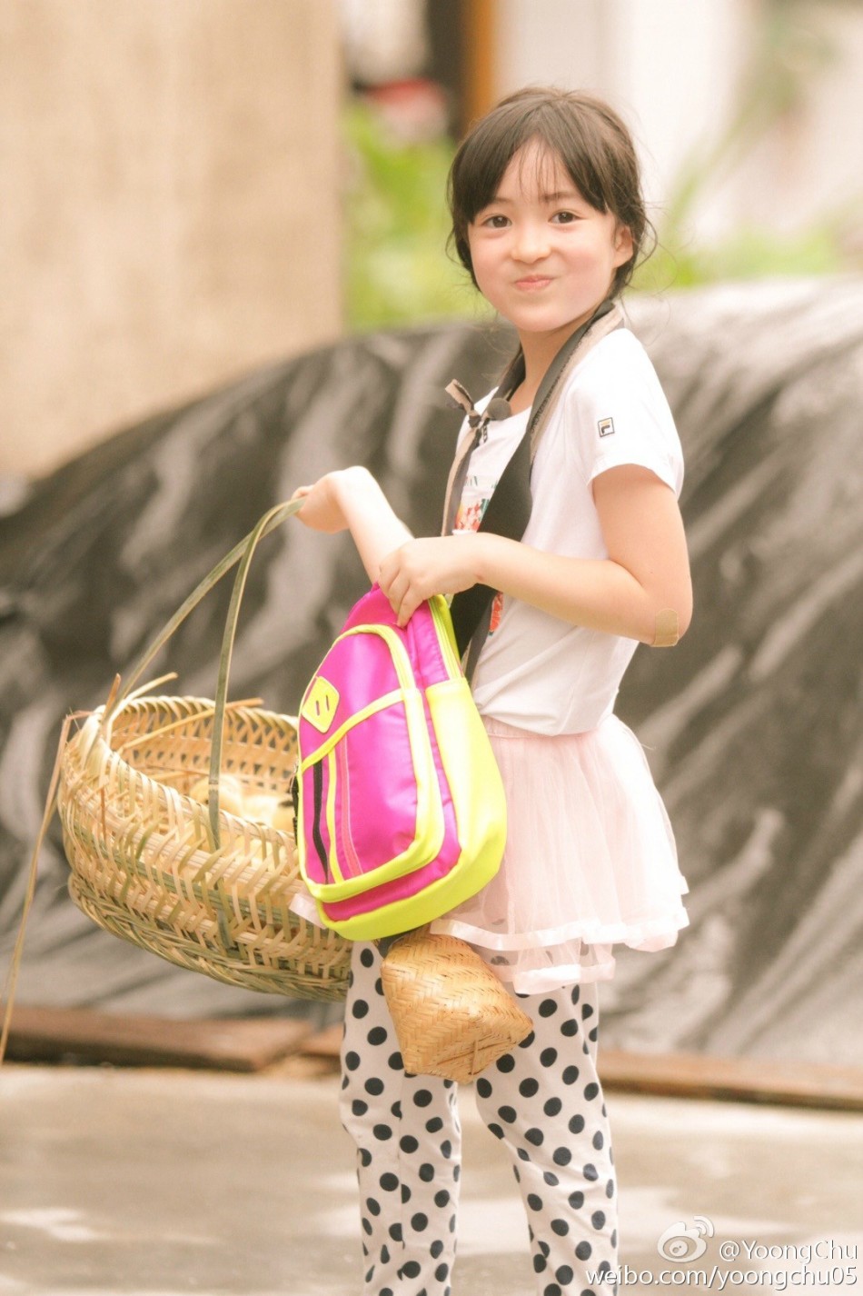夏天六岁生日 夏克立晒成长照为女儿庆生