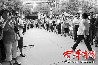 中国60年代人口_...印 回顾历史 60年代中国军人宣传海报 中国社会工作联合会官(2)
