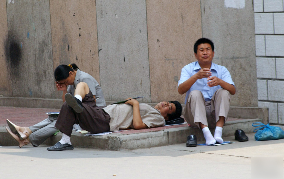 高考图片特别策划:考场之外