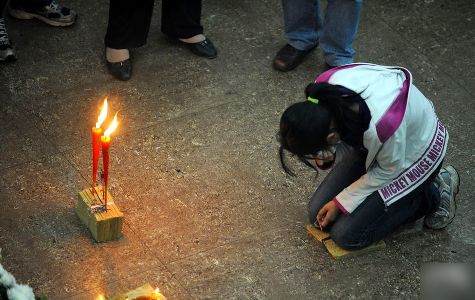 高考图片特别策划:考场之外