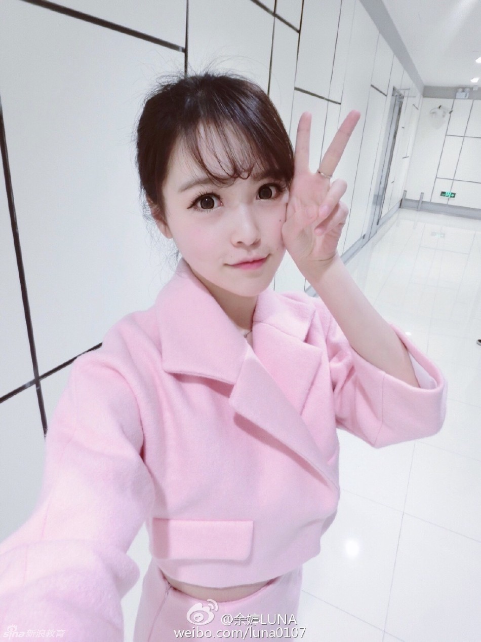 民航大学最美校花超胸身材不敢直视