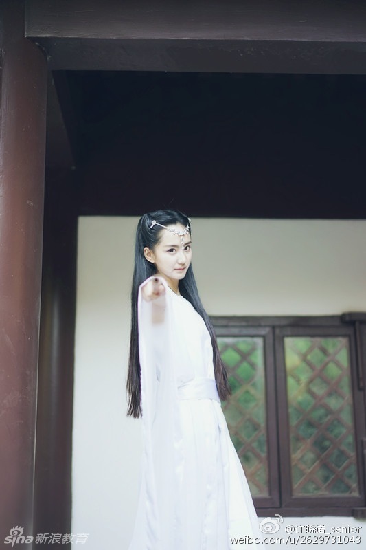 校花的简谱_校花美女