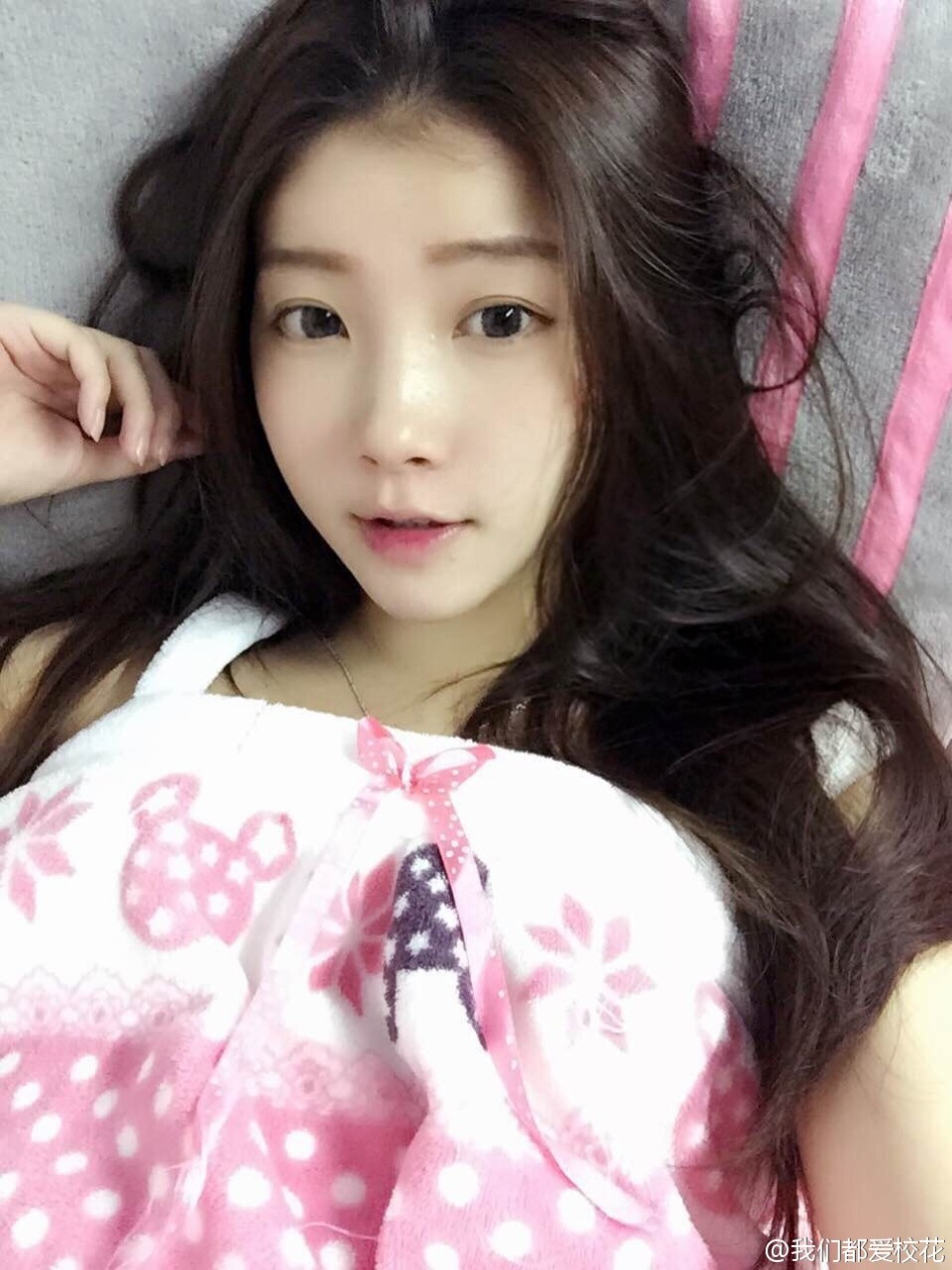组图:南广校花孙瑜清纯柔美 可萝莉可性感