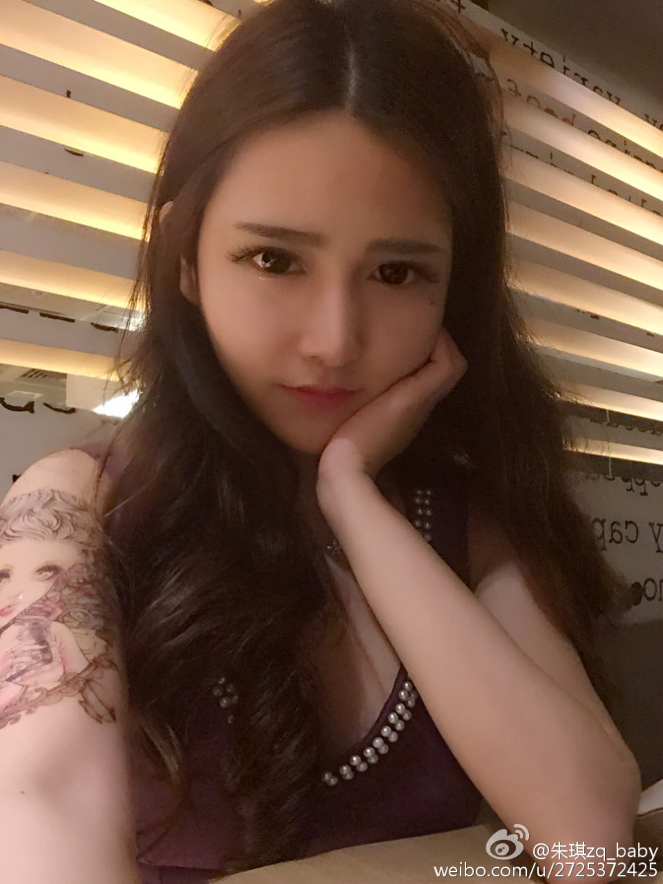 性感旗袍性感校花写真私房天使面容魔鬼美女图片身材挠理工图片