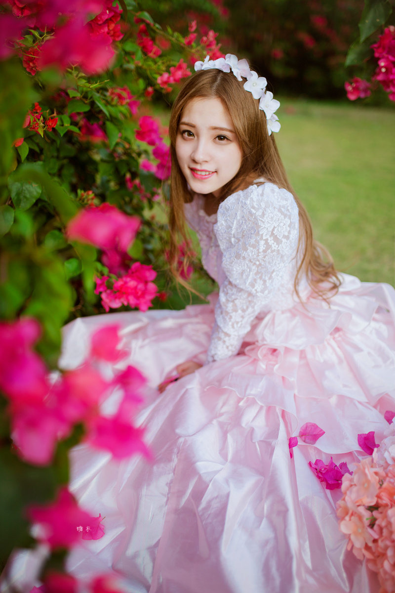校花的简谱_校花美女