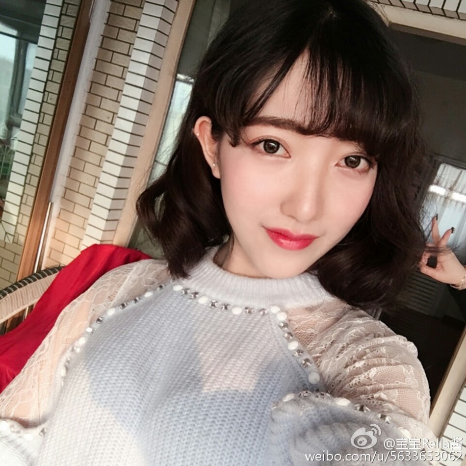 艺考生现场内衣照片_女艺考生体检现场照片