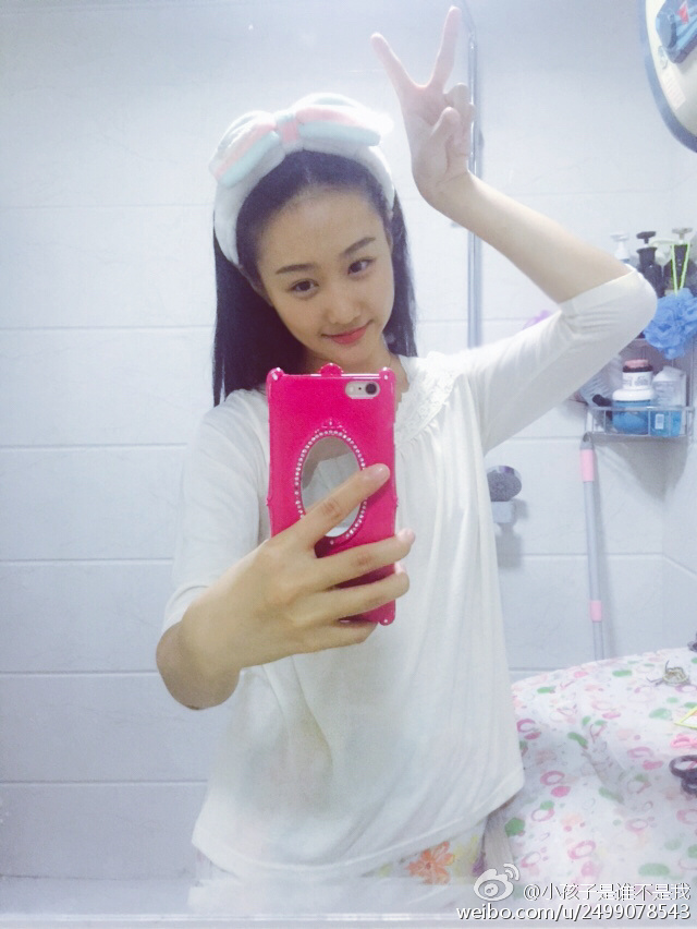 组图:北影新晋萌妹子 与关晓彤同住羡煞旁人