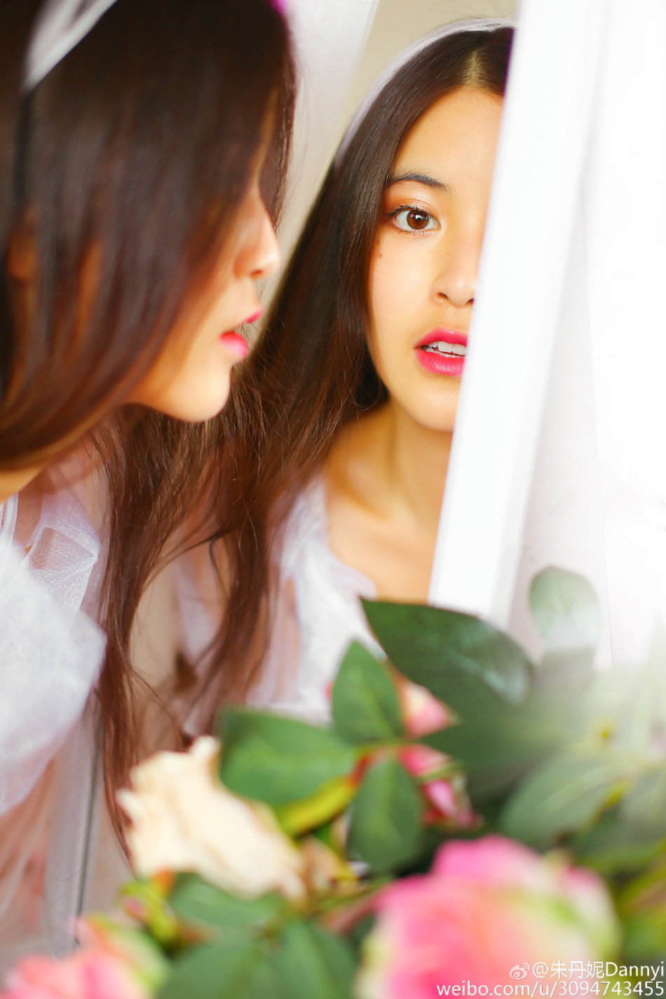 组图:上戏女神清新唯美写真 迷人黑长直透星范