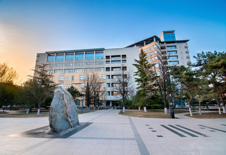 组图:北京邮电大学校园风光