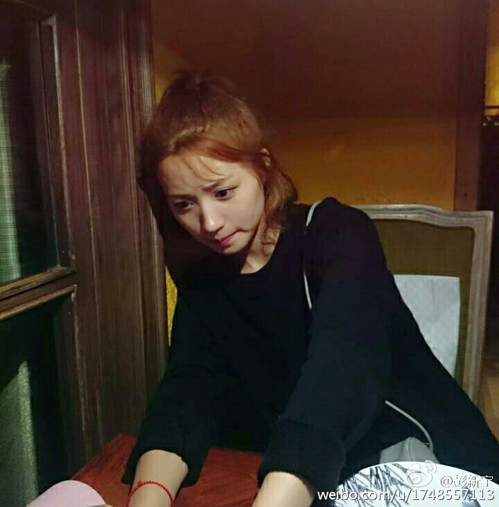 长发:女生欧美师范素颜清新短发酷似高俊熙--组图女生小清新头像图片