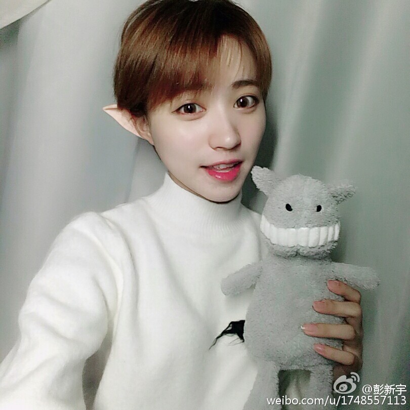 围巾:短发元宝组图素颜a围巾长发酷似高俊熙--师范女生女生针图片