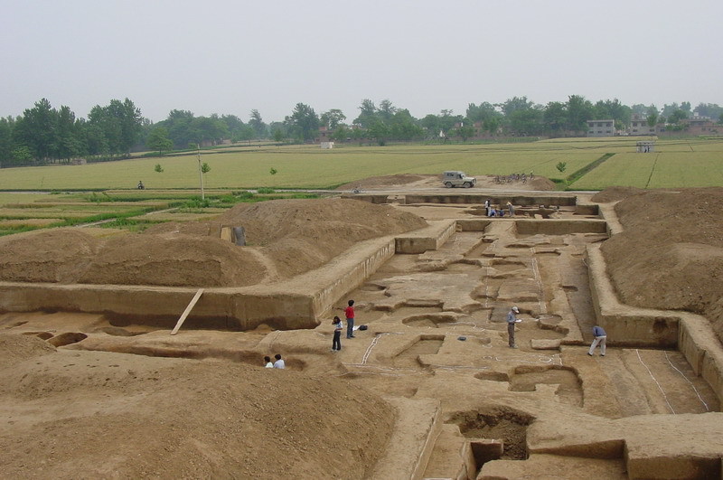 二里头遗址:宫殿基址群发掘现场_新浪图集_新浪网