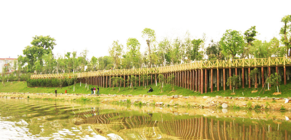 赣州章江新区滨江公园