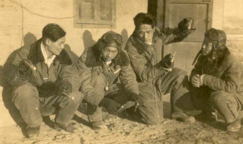 援朝期间老照片 中国的空军 志愿军<em>女兵 战俘</em> -
